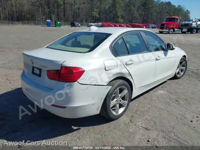 2014 BMW 320I WBA3B1C59EP678908 — Iaai auction photo 4