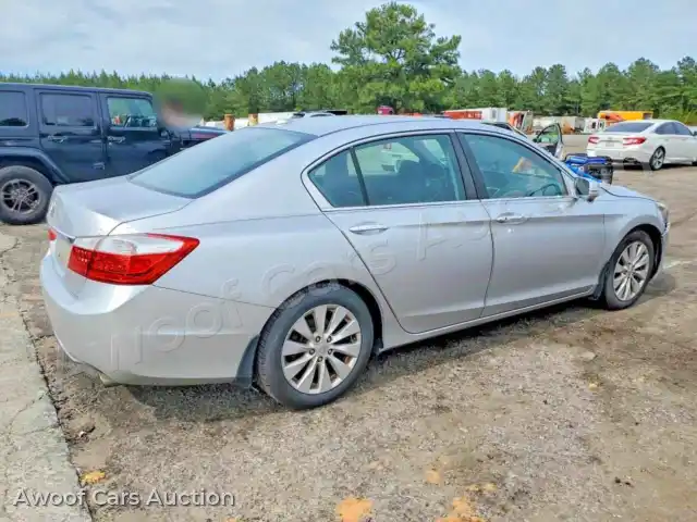 2013 Honda Accord 1HGCR2F88DA102126 — Copart auction photo 3