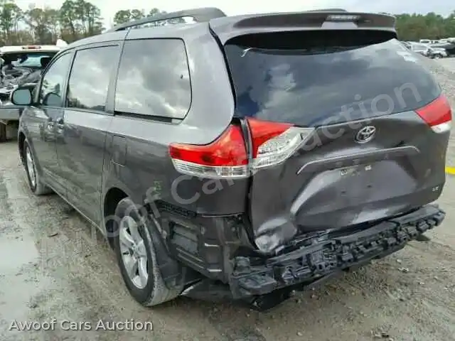 2011 Toyota Sienna 5TDKK3DC8BS078213 — Copart auction photo 3