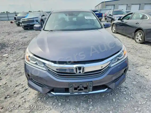2017 Honda Accord 1HGCR3F04HA010341 — Copart auction photo 5