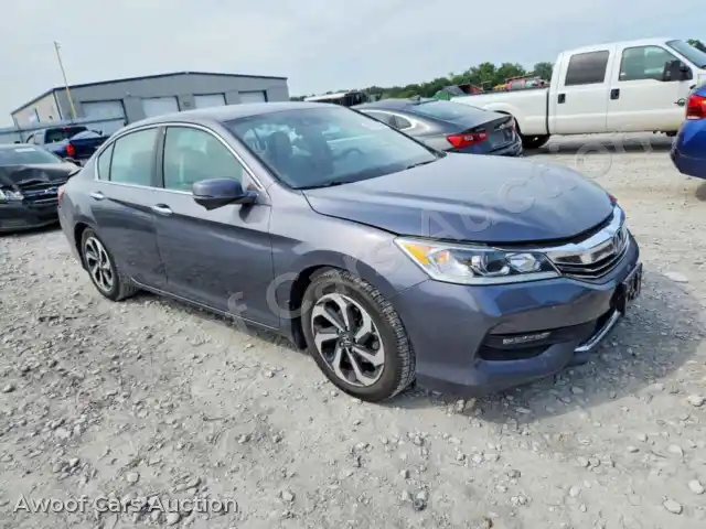 2017 Honda Accord 1HGCR3F04HA010341 — Copart auction photo 4