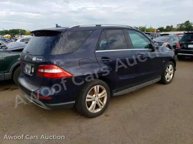 2012 Mercedes-Benz M-Class 4JGDA5HB8CA088100 — Copart auction photo 3
