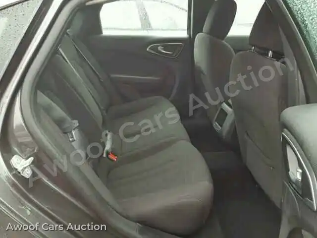 2015 Chrysler 200 1C3CCCAB4FN578320 — photo 6 de la vente Copart