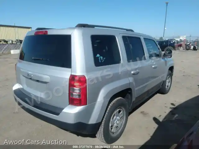 2013 Jeep Patriot 1C4NJPBA5DD272785 — Iaai auction photo 4