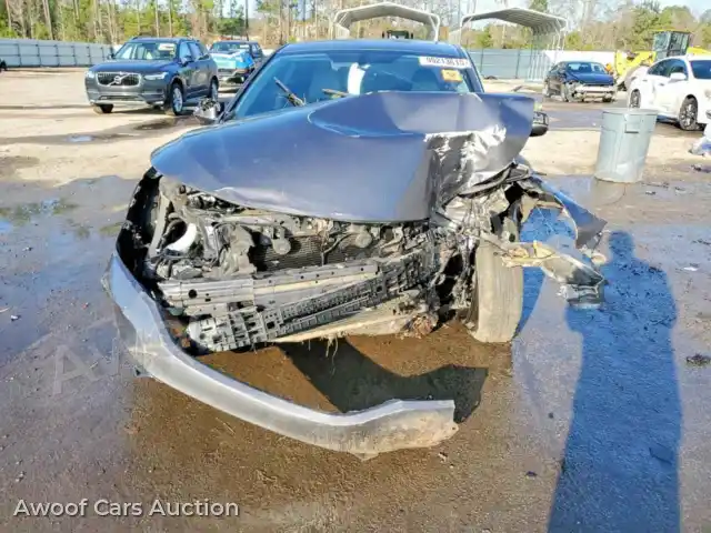 2016 Honda Accord 1HGCR2F85GA117980 — photo 5 de la vente Copart