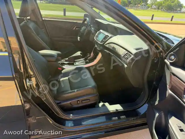2016 Honda Accord 1HGCR3F95GA030921 — Copart auction photo 5