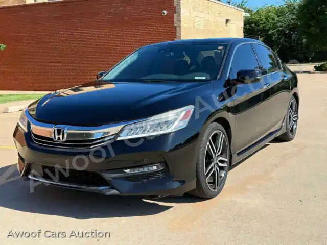 2016 Honda Accord 1HGCR3F95GA030921 — Copart auction photo 2