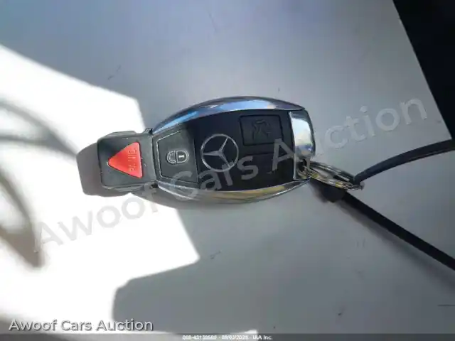 2013 Mercedes-Benz GLK 350 WDCGG5HB0DF989072 — Iaai auction photo 11