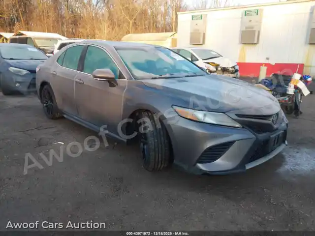 2018 Toyota Camry 4T1B61HK3JU058581 — Iaai auction photo 1