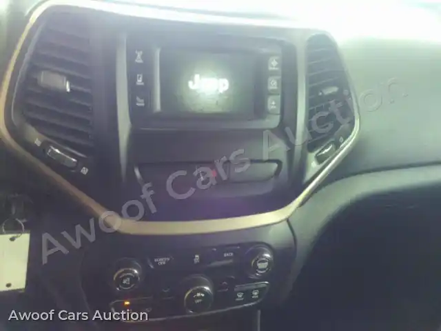 2015 Jeep Cherokee 1C4PJLCB5FW694636 — Manheim auction photo 4