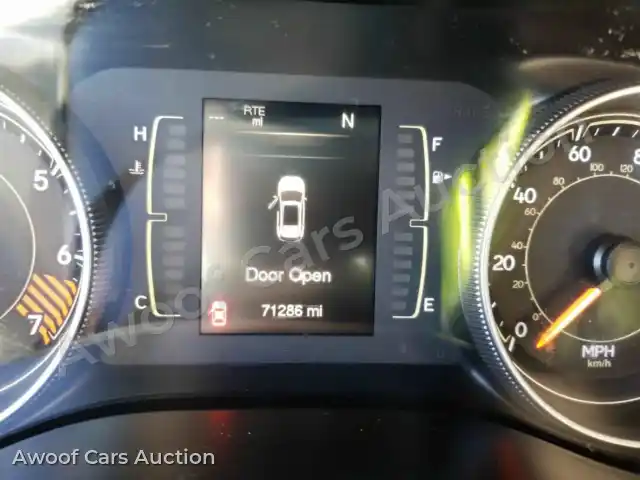 2015 Jeep Cherokee 1C4PJLCB5FW694636 — Manheim auction photo 9