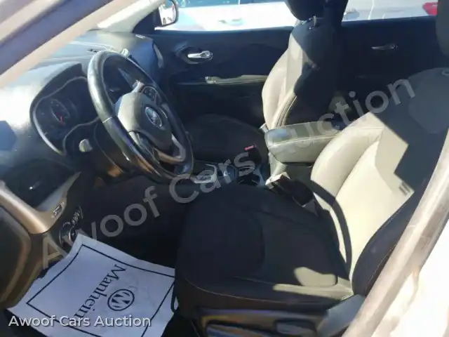 2015 Jeep Cherokee 1C4PJLCB5FW694636 — Manheim auction photo 6