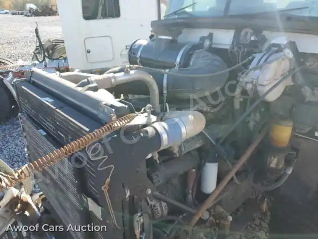 2000 Mack ALL Other 1M1AA13Y6YW122136 — Copart auction photo 7