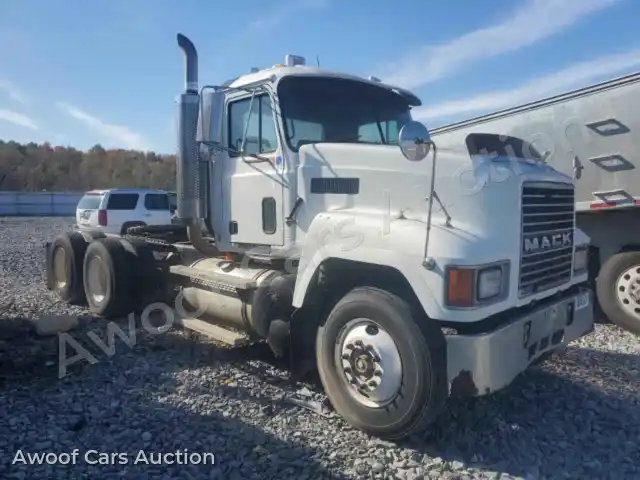 2000 Mack ALL Other 1M1AA13Y6YW122136 — Copart auction photo 1