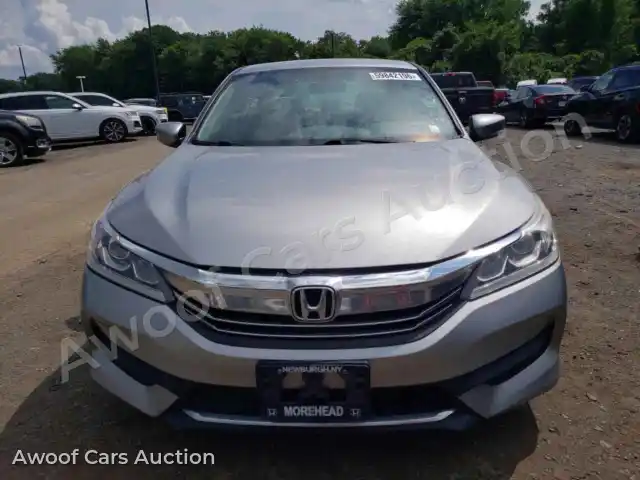 2017 Honda Accord 1HGCR2F34HA202590 — Copart auction photo 5