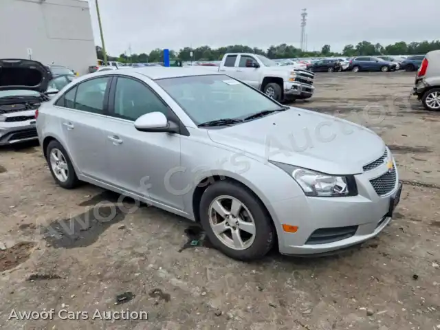 2014 Chevrolet Cruze 1G1PC5SB5E7465527 — Copart auction photo 4