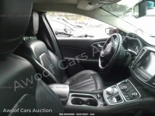 2017 Chrysler 200 1C3CCCAB4HN503765 — Iaai auction photo 5