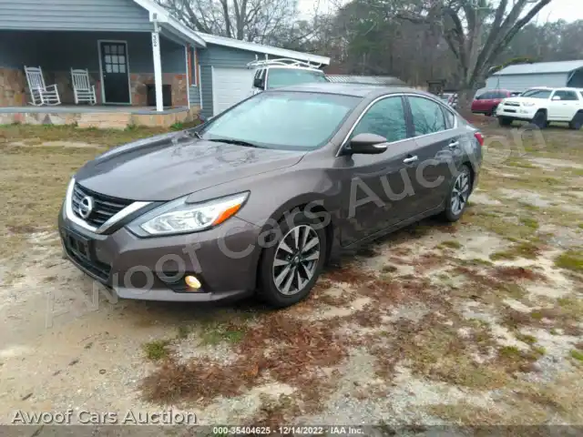 2017 Nissan Altima 1N4AL3APXHC268420 — Iaai auction photo 2