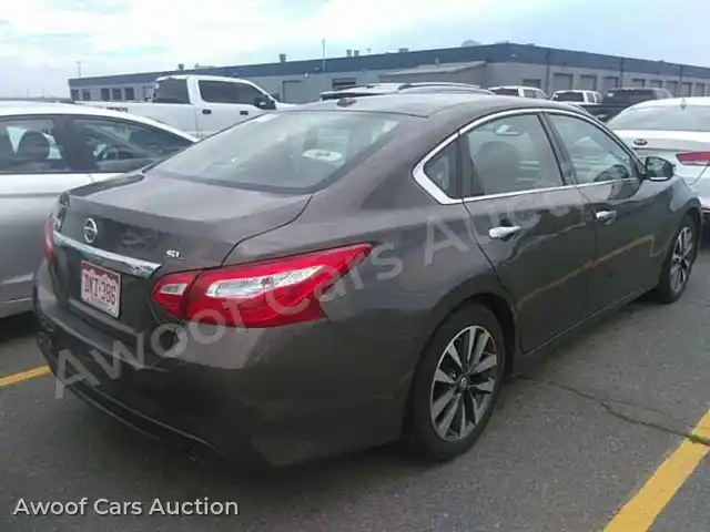 2017 Nissan Altima 1N4AL3APXHC268420 — Manheim auction photo 2