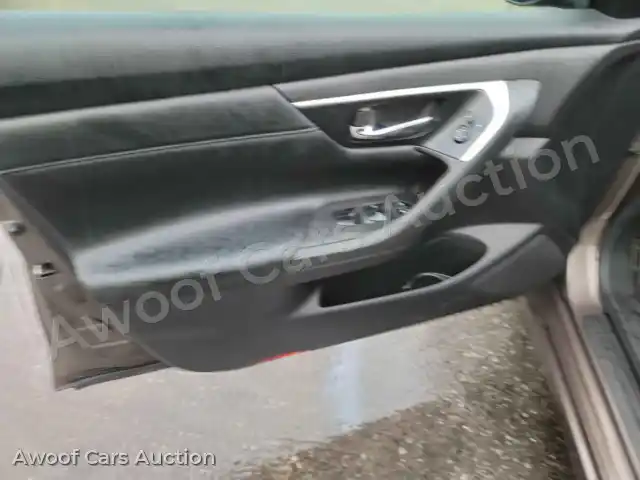 2017 Nissan Altima 1N4AL3APXHC268420 — Manheim auction photo 9