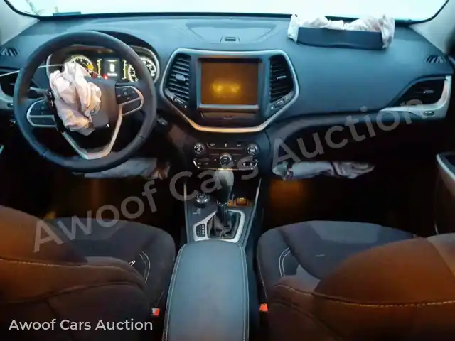 2017 Jeep Cherokee L 1C4PJMCB7HW587693 — Copart auction photo 9