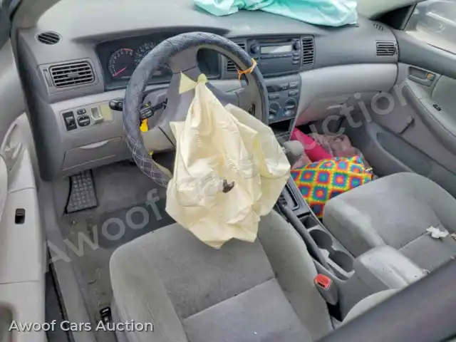 2004 Toyota Corolla 1NXBR32E74Z247664 — hoton gwanjo Copart na 8
