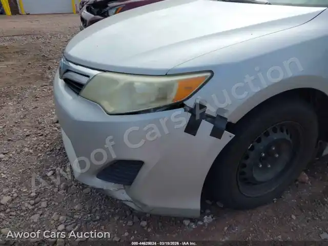 2014 Toyota Camry 4T1BF1FK7EU402986 — Iaai auction photo 6