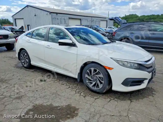 2018 Honda Civic 19XFC2F76JE034048 — Copart auction photo 4