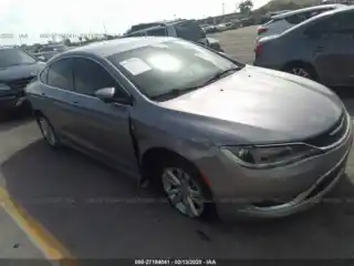 2015 Chrysler 200