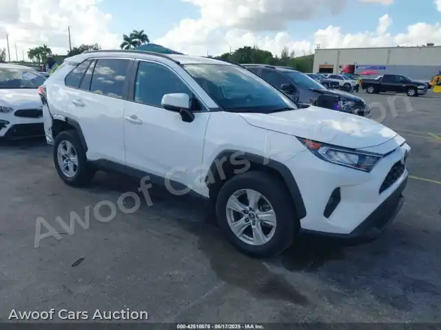 2020 Toyota RAV4 2T3P1RFV6LC125623 — Iaai auction photo 1