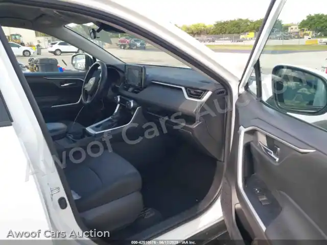 2020 Toyota RAV4 2T3P1RFV6LC125623 — Iaai auction photo 5
