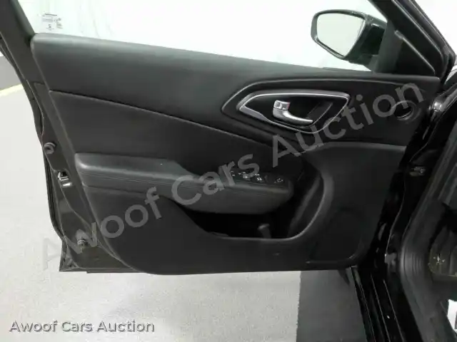 2016 Chrysler 200 1C3CCCAB7GN171707 — hoton gwanjo Manheim na 18