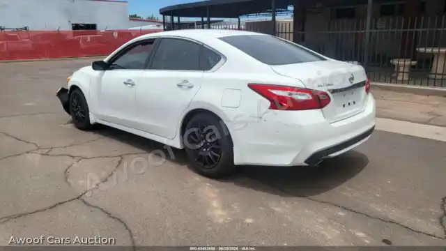 2017 Nissan Altima 1N4AL3AP9HN346366 — Iaai auction photo 3