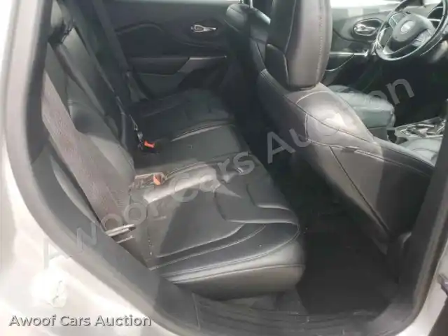 2020 Jeep Grand Cherokee 1C4PJLDB6LD502744 — photo 10 de la vente Copart