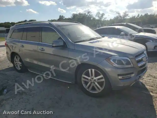 2014 Mercedes-Benz GL-Class 4JGDF2EE8EA415094 — Copart auction photo 4