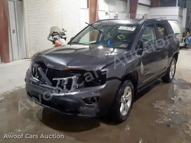 2015 Jeep Compass Latitude 1C4NJDEB1FD207924 — photo 2 de la vente Copart