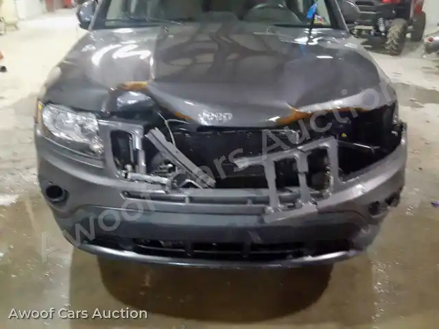 2015 Jeep Compass Latitude 1C4NJDEB1FD207924 — photo 9 de la vente Copart