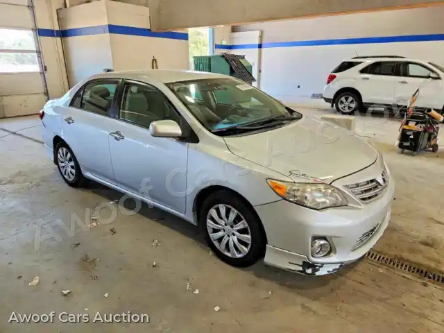 2013 Toyota Corolla 2T1BU4EE8DC109066 — Copart auction photo 4