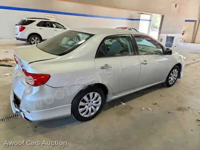 2013 Toyota Corolla 2T1BU4EE8DC109066 — Copart auction photo 3