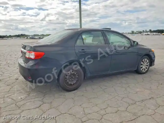 2013 Toyota Corolla 2T1BU4EE8DC016774 — Copart auction photo 3