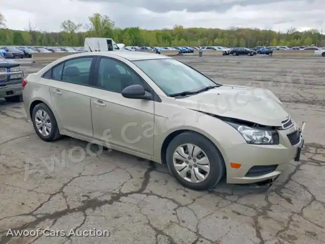 2013 Chevrolet Cruze 1G1PA5SG1D7295232 — Copart auction photo 4