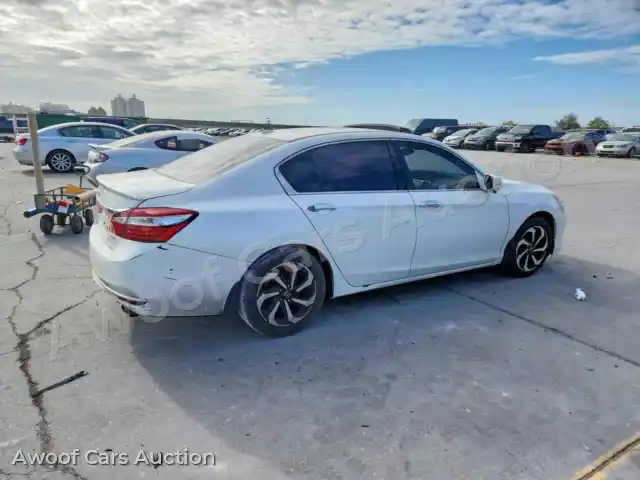 2016 Honda Accord 1HGCR3F07GA010459 — photo 3 de la vente Copart