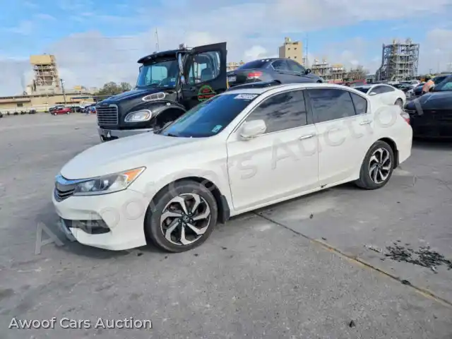 2016 Honda Accord 1HGCR3F07GA010459 — photo 1 de la vente Copart