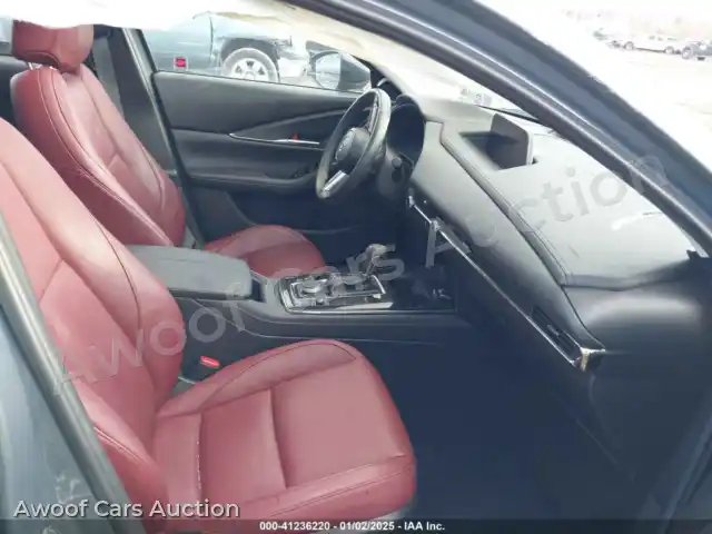 2022 Mazda CX-30 3MVDMBCL3NM422497 — Iaai auction photo 5