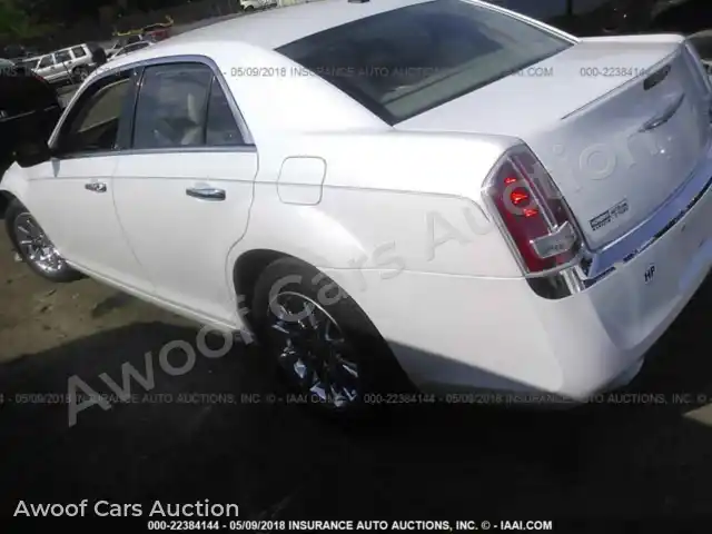 2014 Chrysler 300C 2C3CCAEG4EH193888 — Iaai auction photo 3