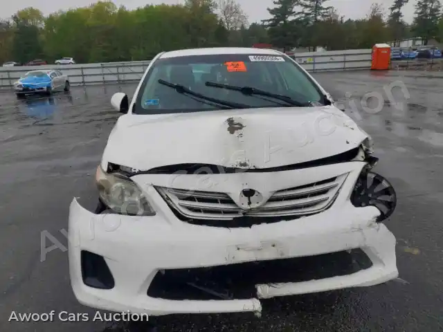 2013 Toyota Corolla LE 2T1BU4EE8DC951955 — Copart auction photo 5