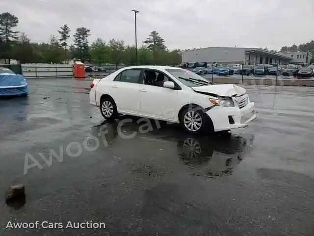 2013 Toyota Corolla LE 2T1BU4EE8DC951955 — Copart auction photo 13
