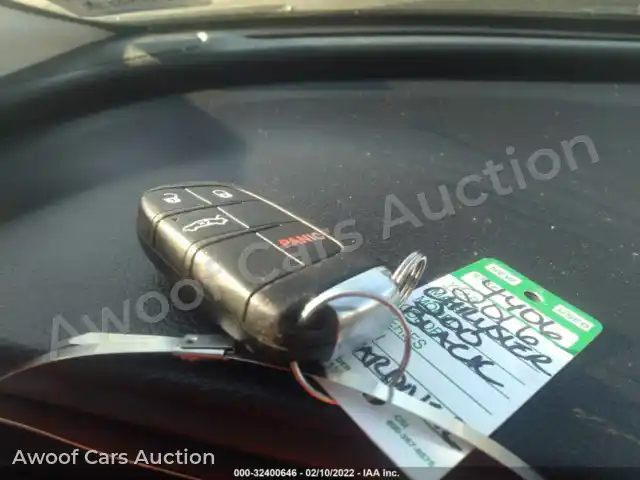 2016 Chrysler 200 1C3CCCABXGN115230 — Iaai auction photo 11