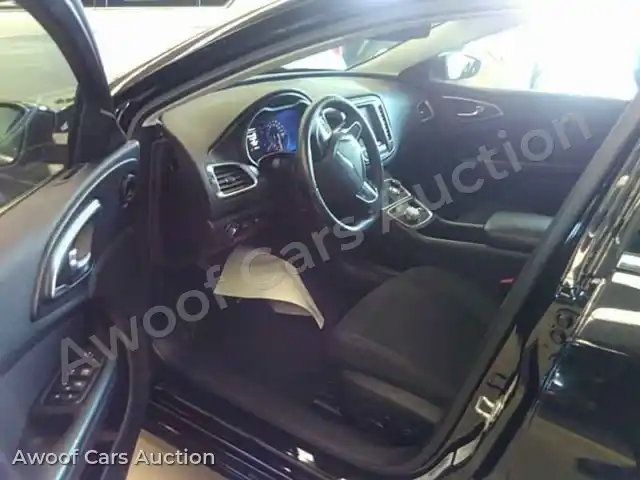 2016 Chrysler 200 1C3CCCABXGN115230 — Manheim auction photo 3