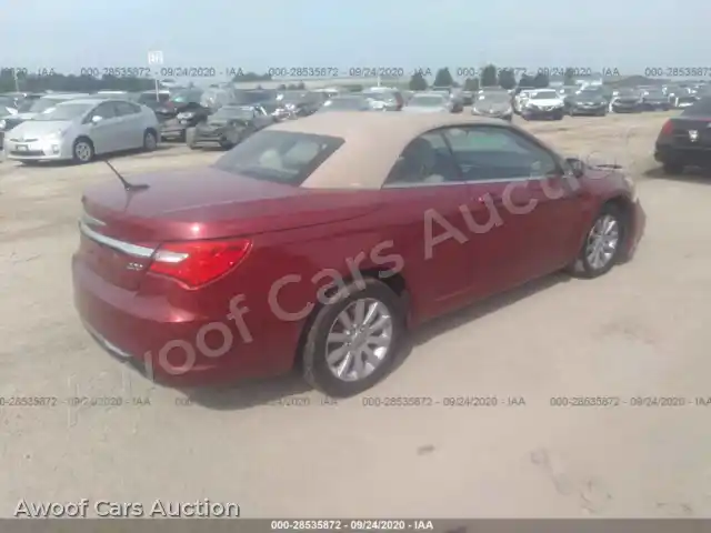 2012 Chrysler 200 1C3BCBEB0CN249285 — Iaai auction photo 4
